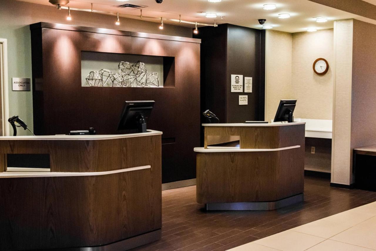 Courtyard By Marriott Lafayette Hotel Exterior foto