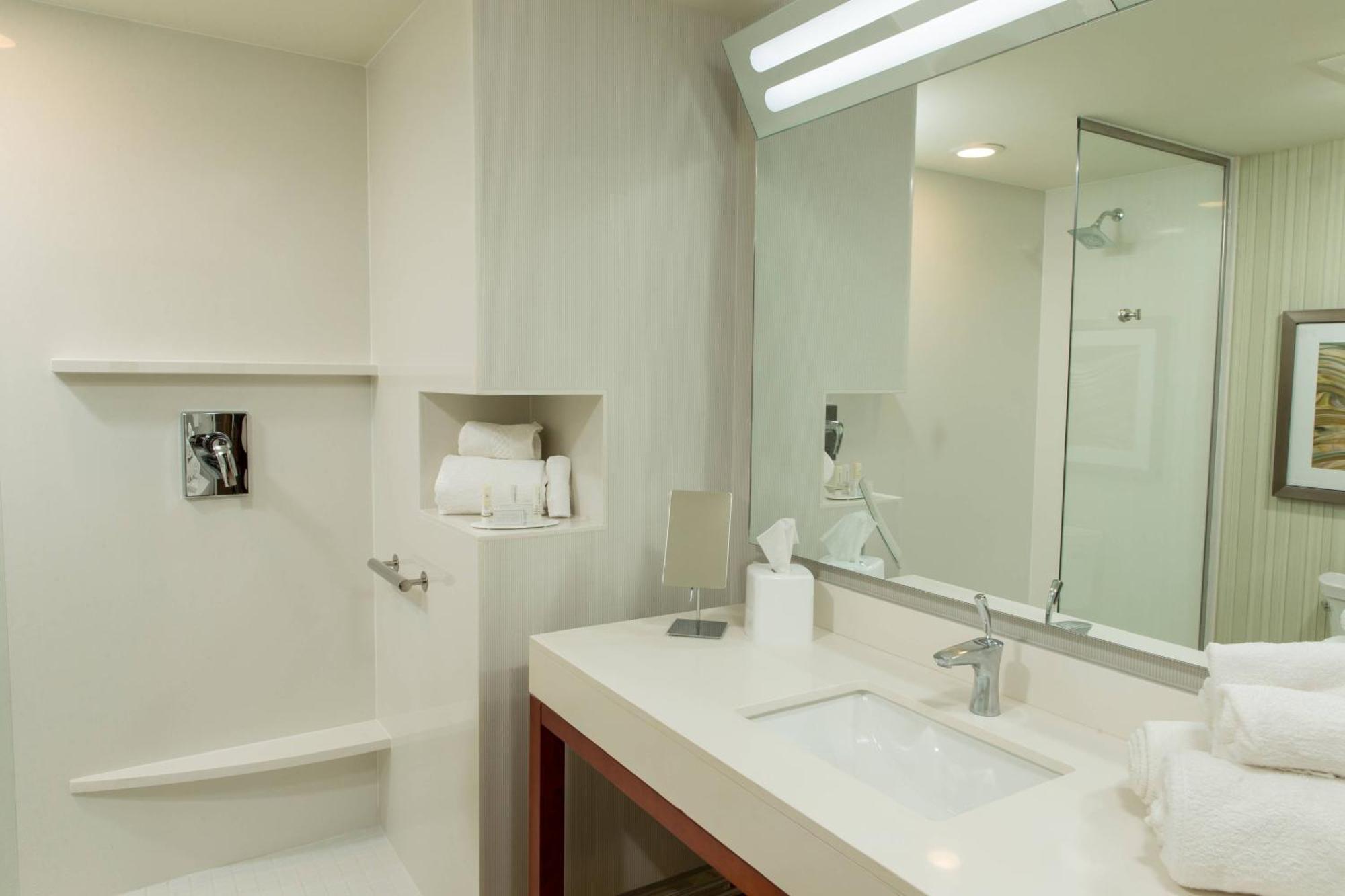 Courtyard By Marriott Lafayette Hotel Exterior foto