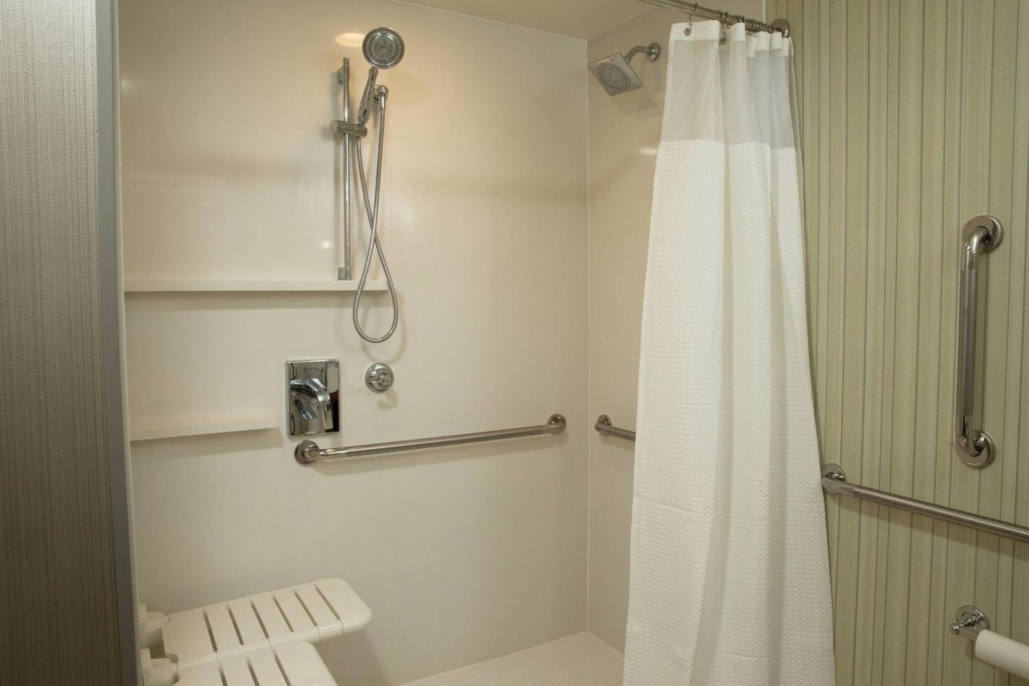 Courtyard By Marriott Lafayette Hotel Exterior foto